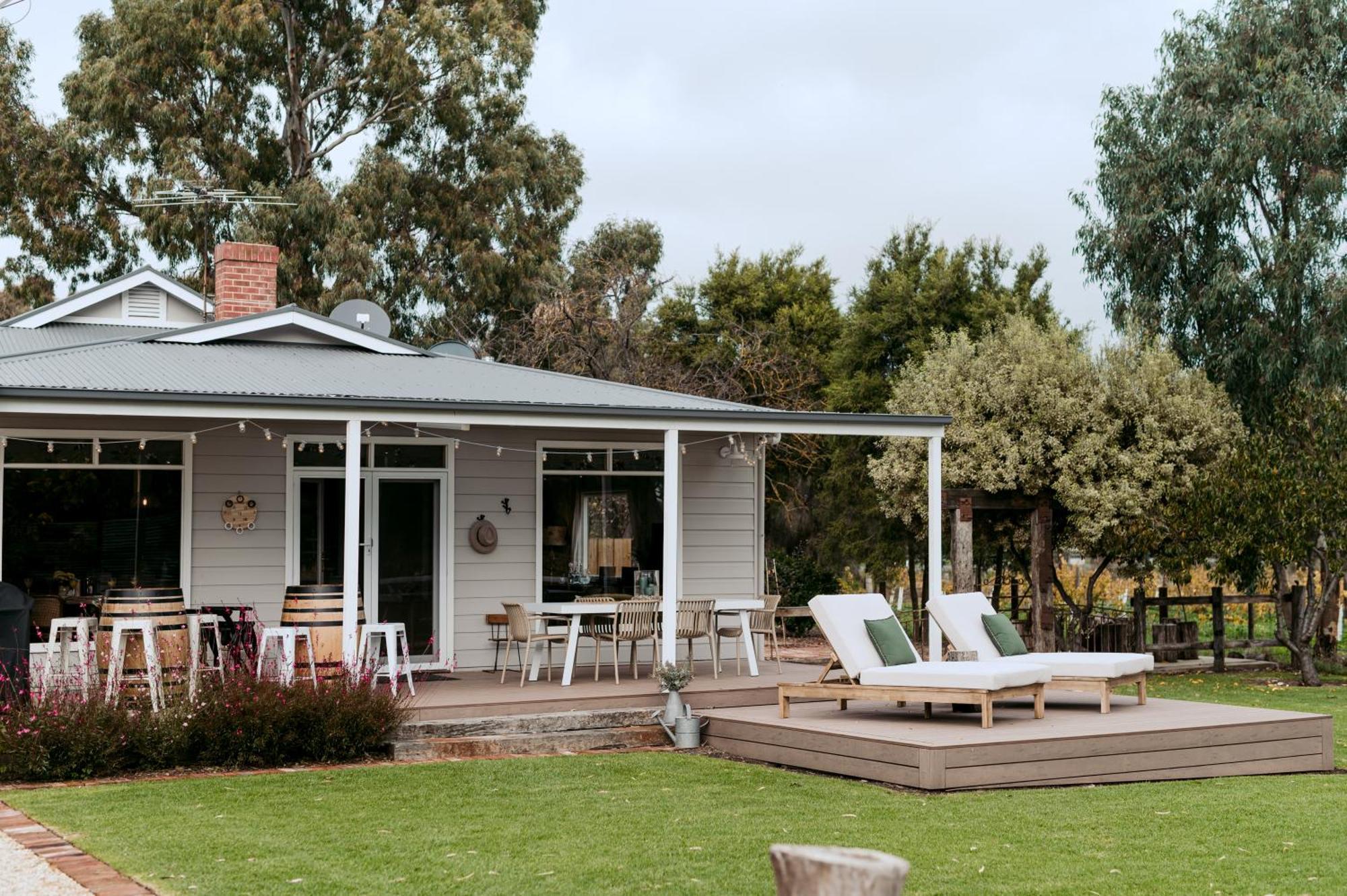 Sultana - Maximalist Accommodation Mclaren Vale Exterior photo